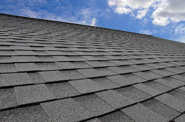 Asphalt Shingles Roofing in Justice, IL